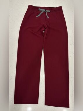 Figs Women’s Burgundy Livingston - Petite Basic Scrub Pant